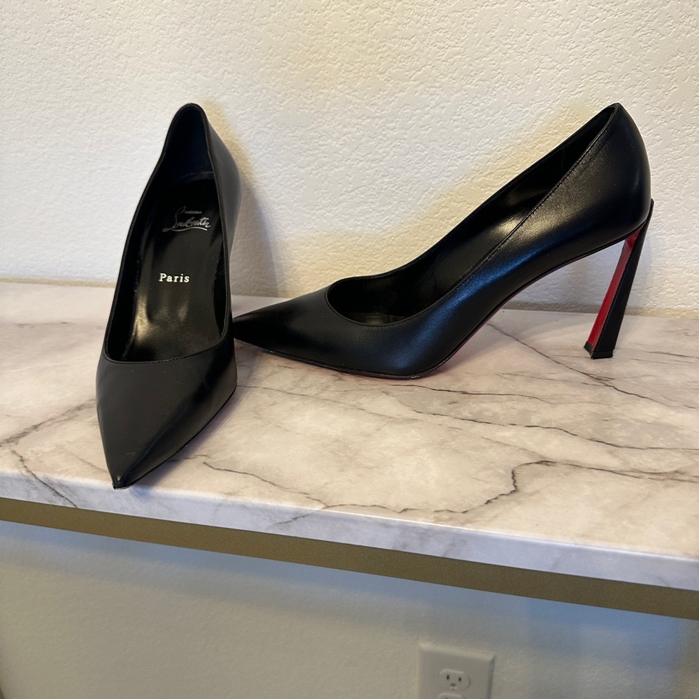 Christian Louboutin Black Heels 41